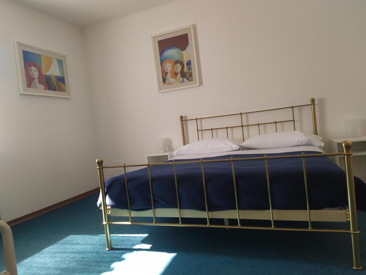 Doge Inn Ronchi Dei Legionari Ngoại thất bức ảnh